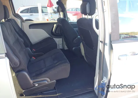 2014 Dodge Grand Caravan Sxt z USA, uszkodzony, nr VIN 2C4RDGCG5ER427491